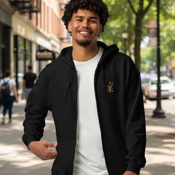 sweat zippé à capuche chrisme brodé