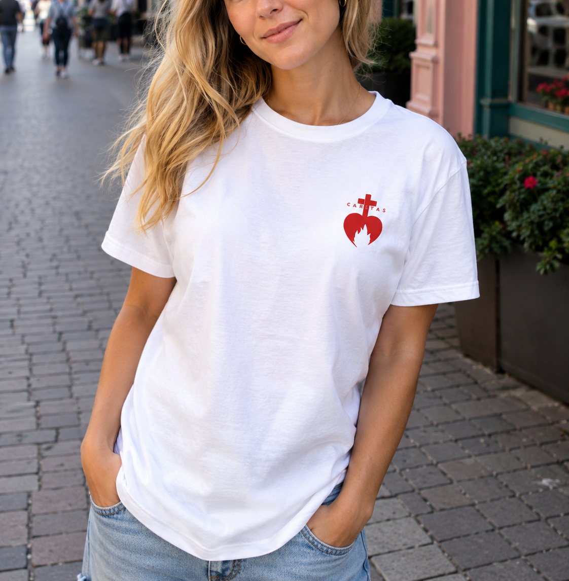 T-shirt brodé femme - Sacré-Cœur | Haut chrétien en coton