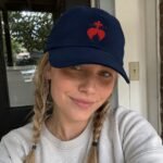 Casquette chrétienne brodée « Caritas» | 1 Corinthiens 13:4