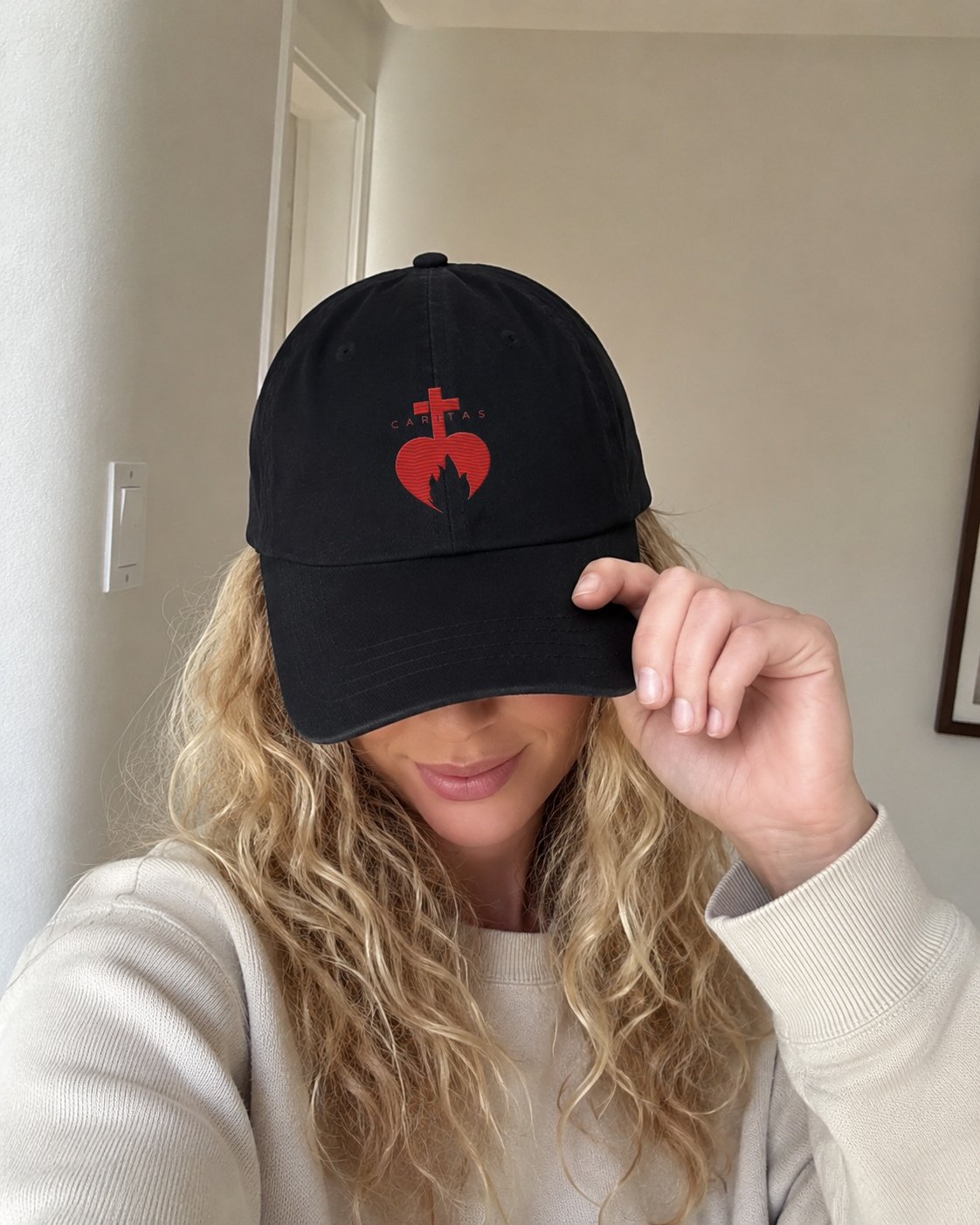Casquette chrétienne brodée « Caritas» | 1 Corinthiens 13:4 – Image 7