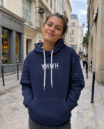 YHWH - Sweat à capuche femme marine | Pull chrétien premium