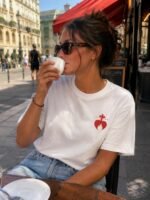T-shirt brodé femme - Sacré-Cœur | Haut chrétien en coton – Image 7