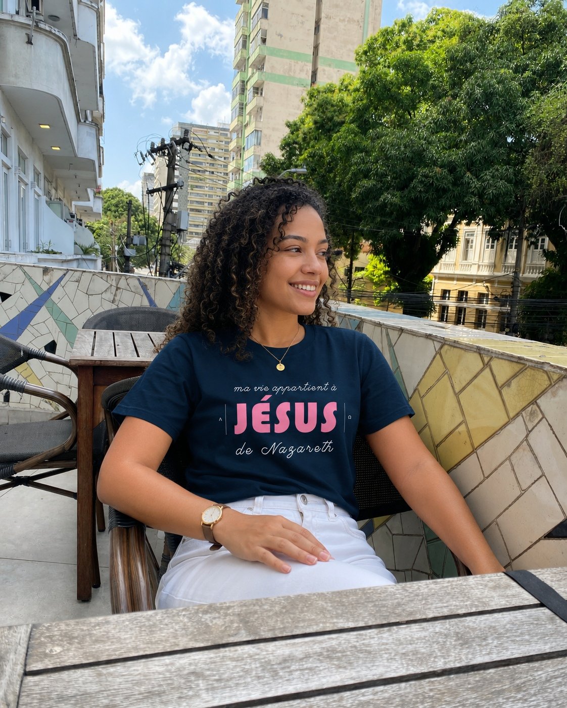 T-shirt coton femme "Ma vie appartient à Jésus" | Noir – Image 9
