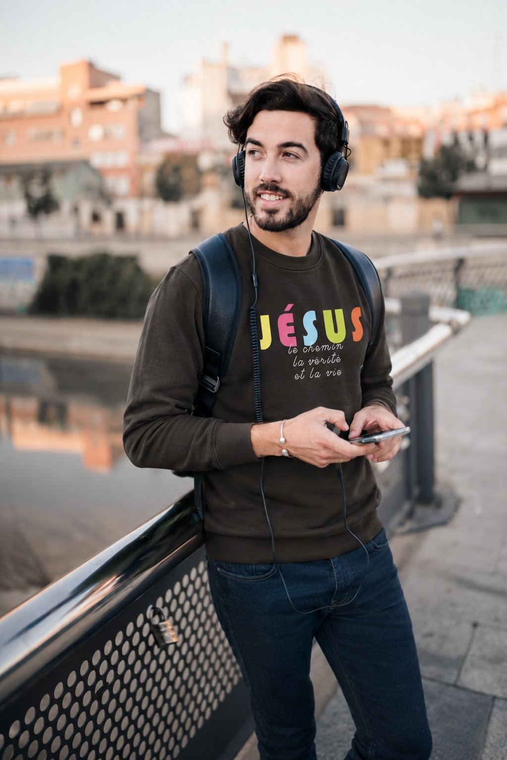 Sweat chrétien «Je suis le Chemin, la vérité et la vie» Pull pour Homme | Noir – Image 6