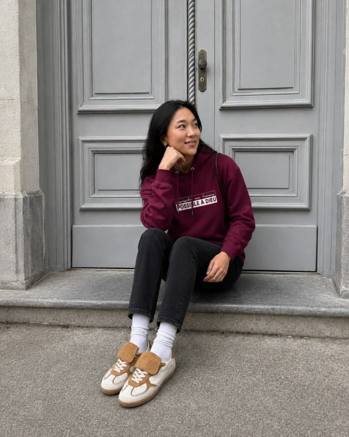 Sweat à capuche chrétien femme “Possible à Dieu” | Pull – Image 7