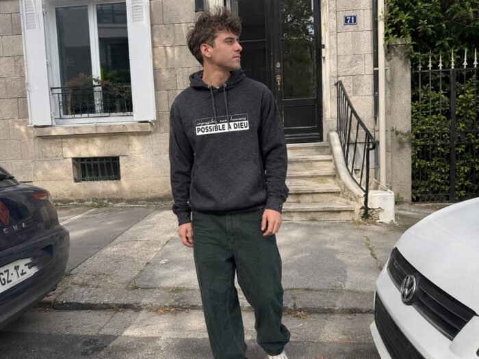 Sweat à capuche chrétien “Possible à Dieu” | Pull pour homme – Image 13