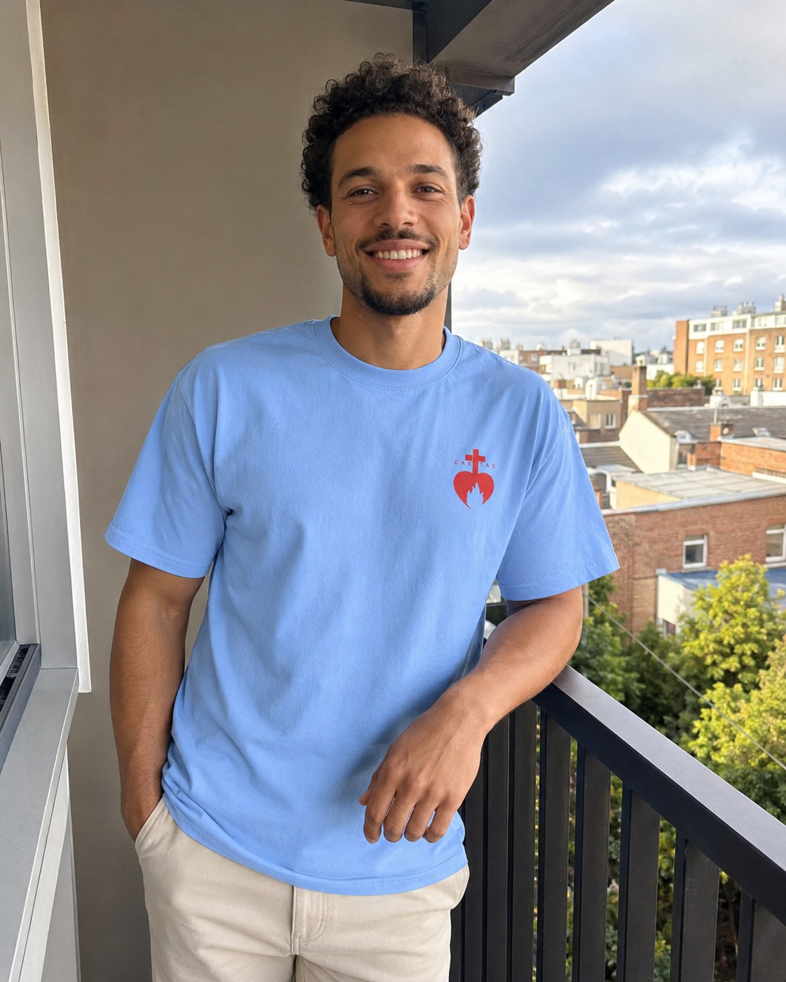 T-shirt brodé homme - Sacré-Cœur | Haut chrétien en coton – Image 17