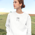 Sweat chrétien femme brodé “Alpha et Oméga” | blanc – Image 6