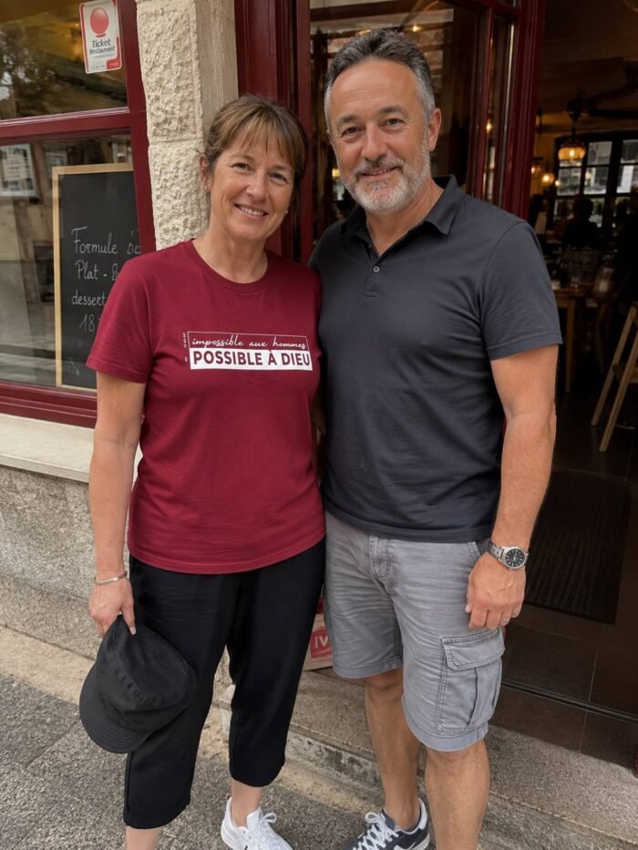 T-shirt chrétien femme “Possible à Dieu” | Diverses couleurs – Image 11