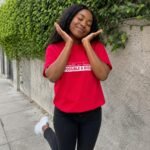 T-shirt chrétien femme “Possible à Dieu” | Diverses couleurs