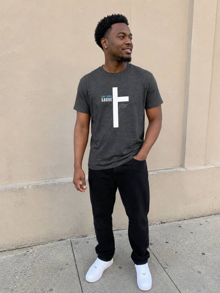T-shirt chrétien homme “Jésus sauve” | En couleurs – Image 17
